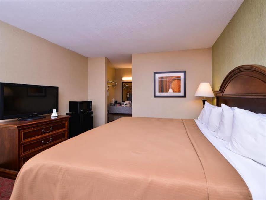Best Western Northgate Inn Pampa Экстерьер фото