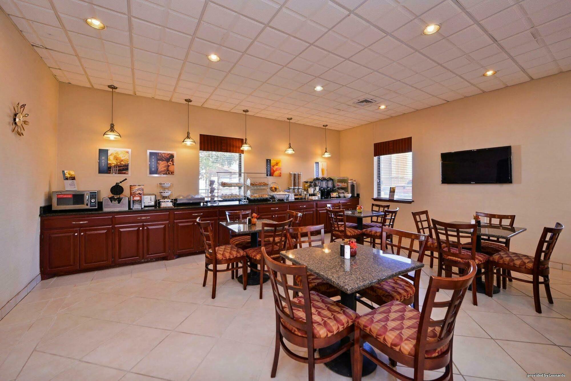 Best Western Northgate Inn Pampa Экстерьер фото