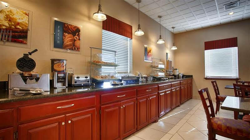 Best Western Northgate Inn Pampa Экстерьер фото