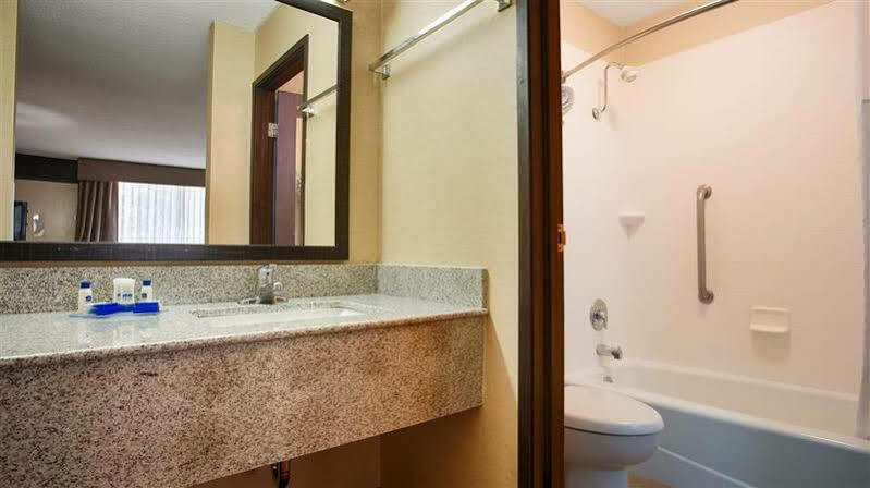 Best Western Northgate Inn Pampa Экстерьер фото